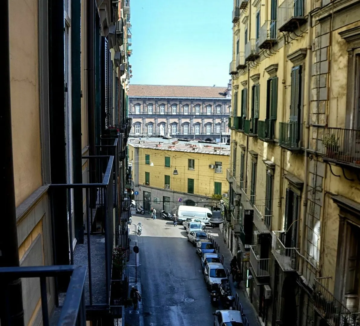 Hotel Bed And Breakfast Casa Aragonese Naples Italy